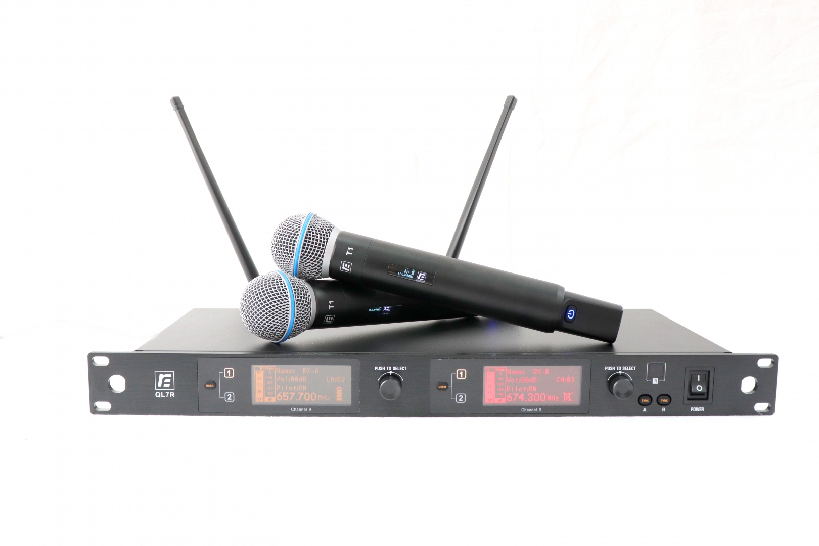 RFIntell QL7R/T1-B 720,500-754,000 МГц 2-канальная радиосистема с 2-мя ручными микрофонами в Чкаловске